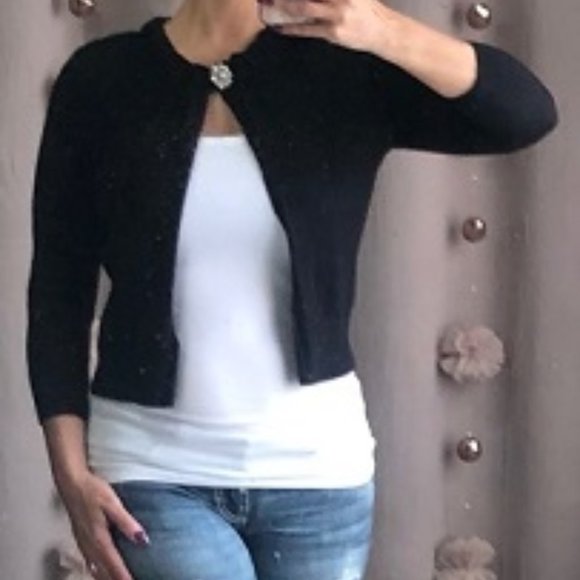 Vintage Style Cropped Cardigan Sweater - Picture 2 of 4